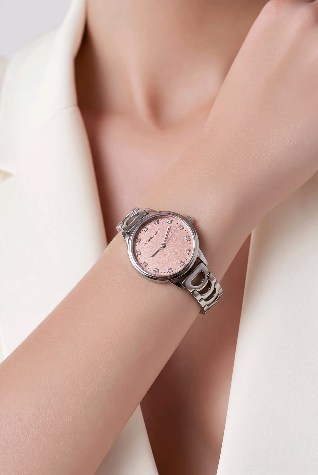 Relógio Feminino Comparatto Analógico Prata com Mostrador Rosa e Pulseira Metálica